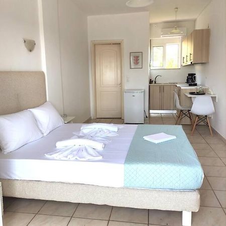 #4 Giorgos & Chara Apartments Néa Kidonía Kültér fotó
